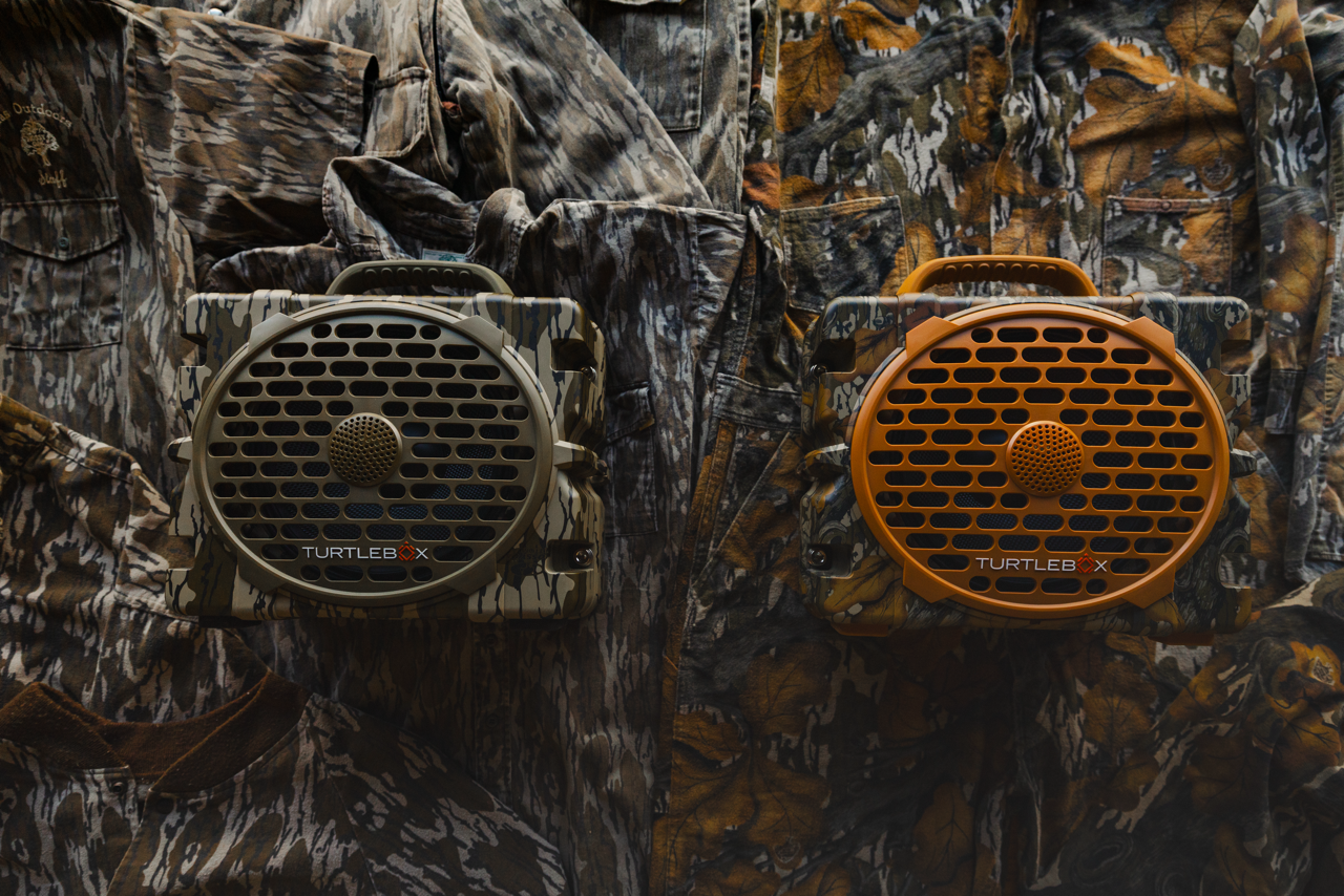 Turtlebox x Mossy Oak Speakers in Fall Foliage and Bottomland